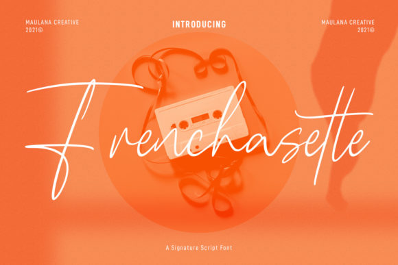 Frenchasette: A Delicate Script Font